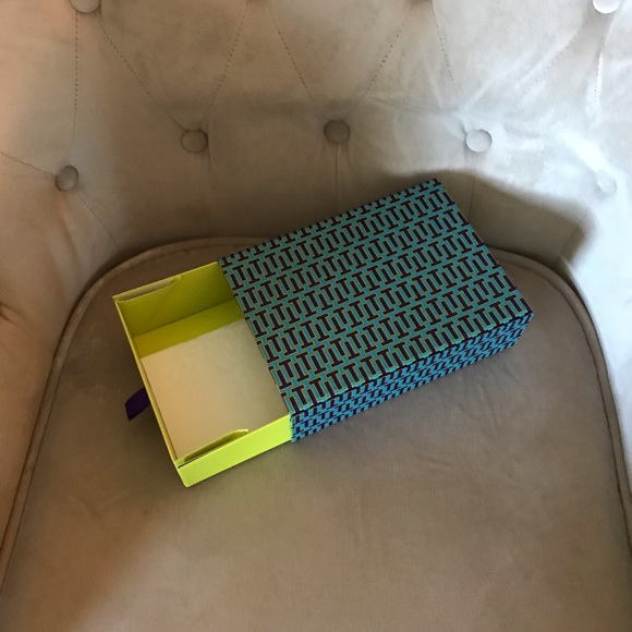 2 Tory Burch Draw Like Gift Boxs - Picture 4 of 4